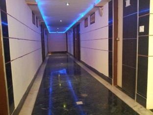 Hotel Sun Shine Gandhinagar Exterior foto